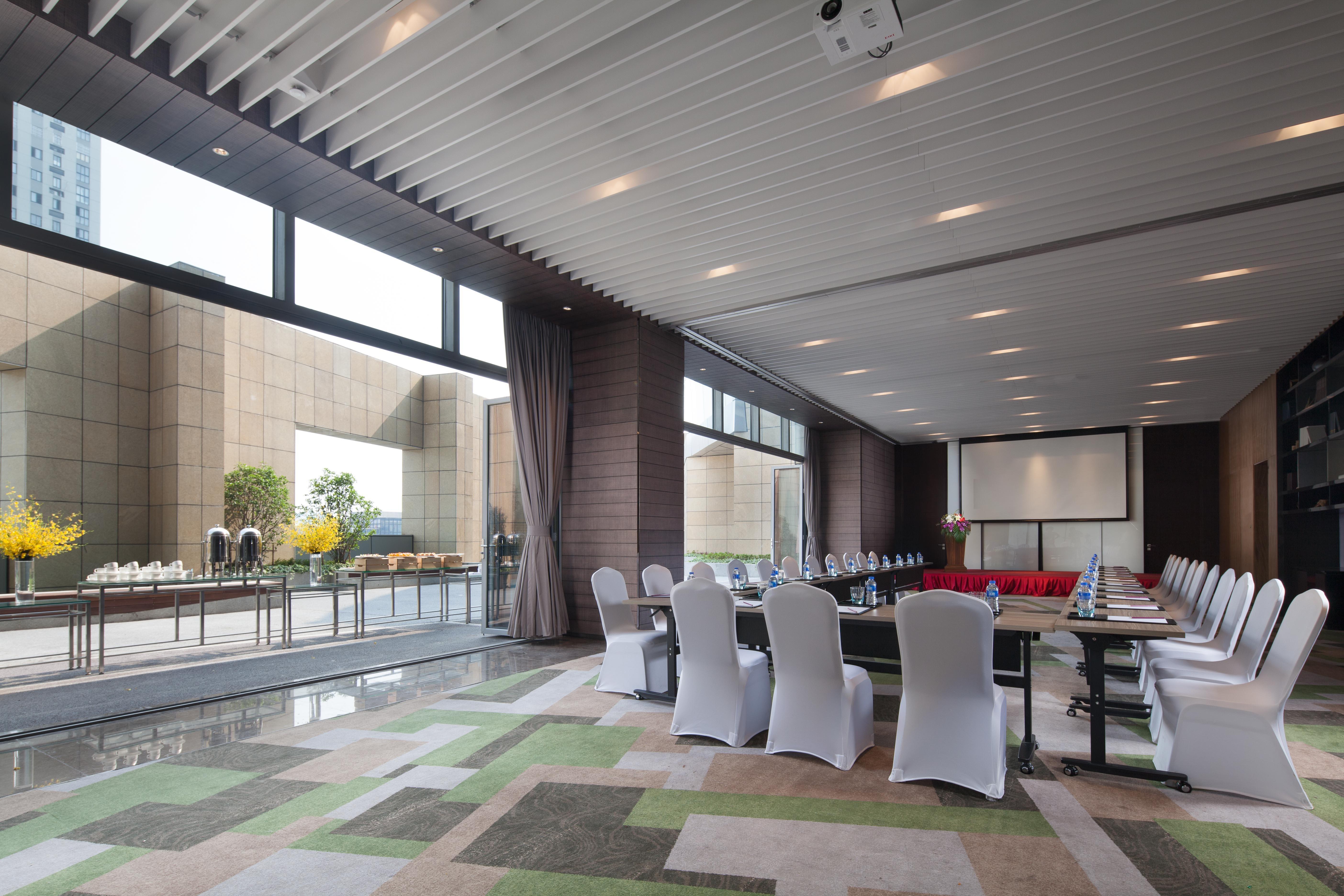 Crowne Plaza Kunshan By Ihg Exterior photo